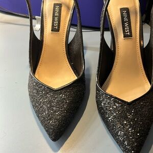 Sparkle black Nine West sling back heels